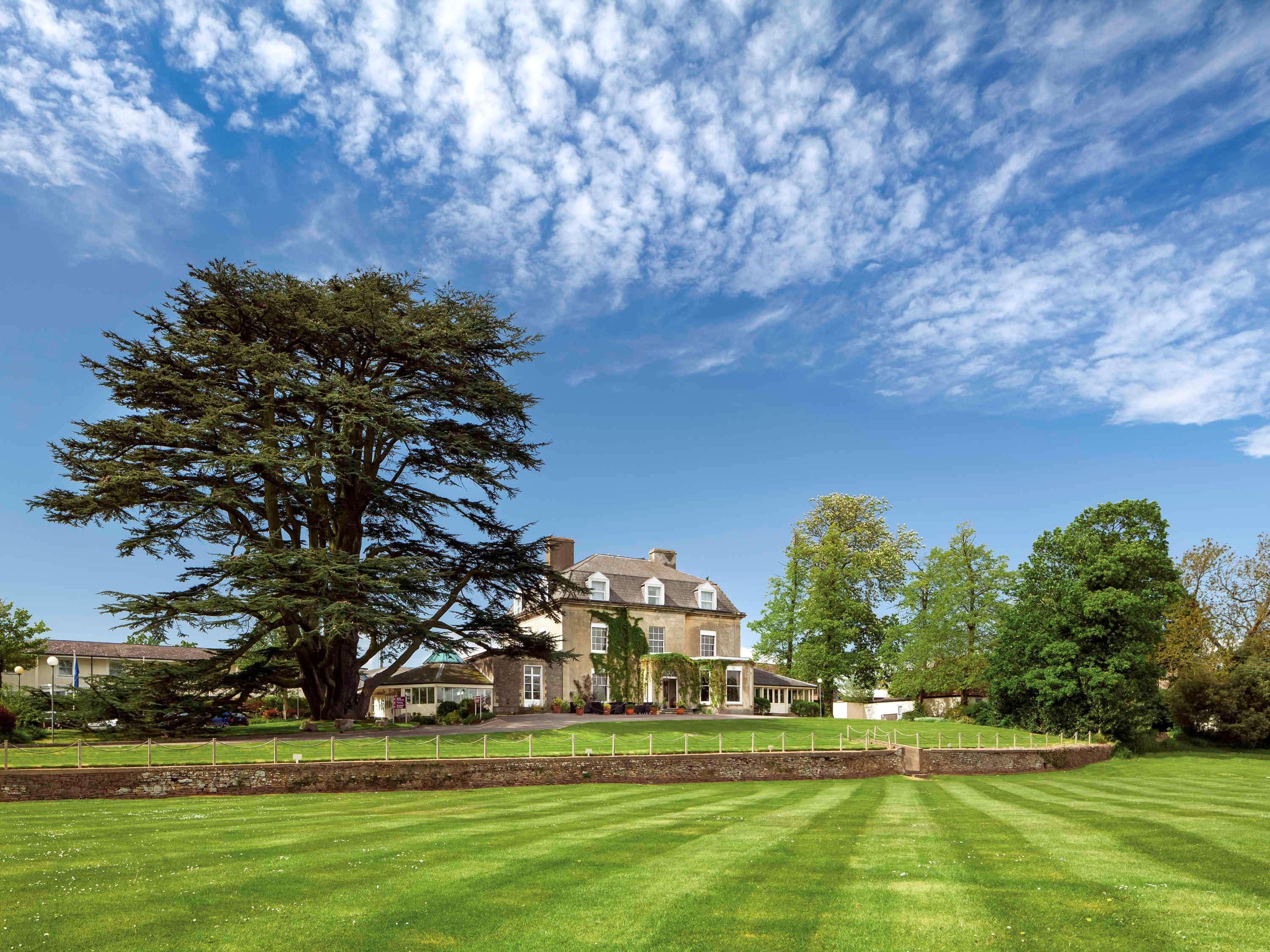 Mercure Bristol North The Grange Hotel Winterbourne Exterior photo